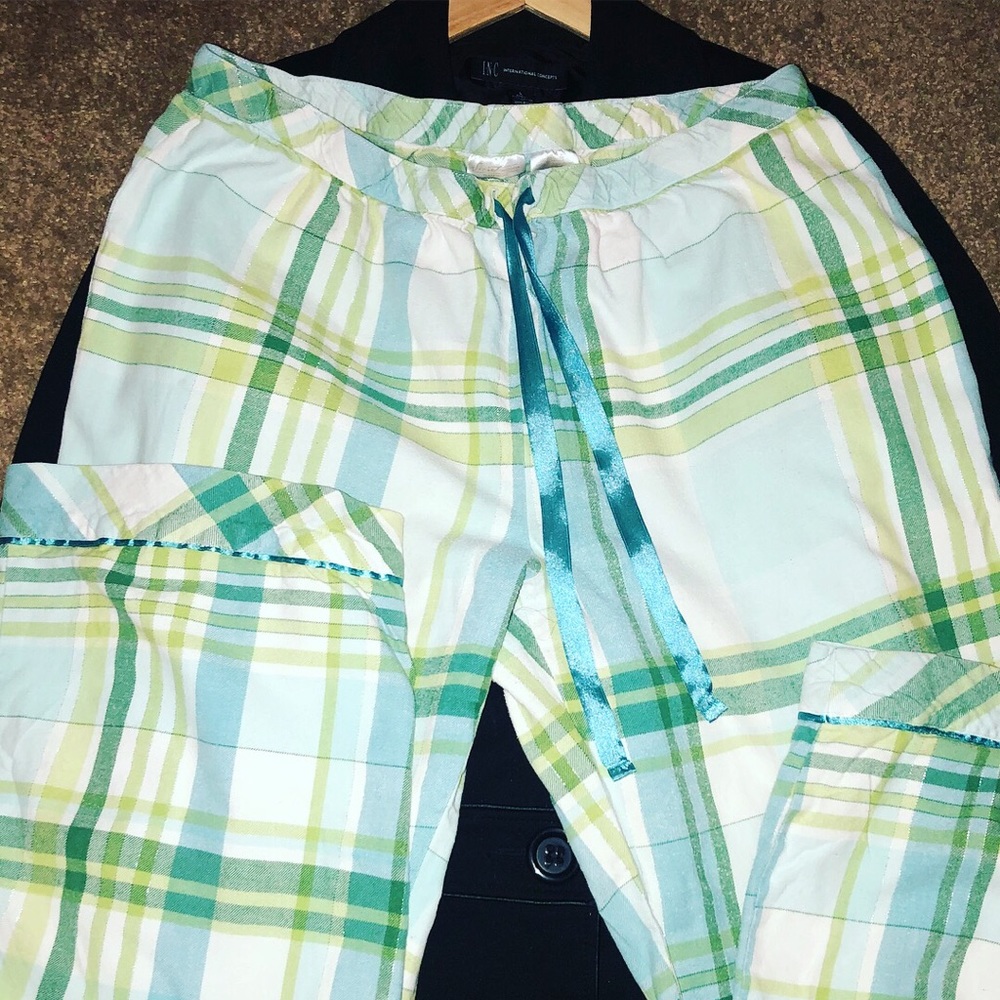 XL green and aqua plaid pajama pants